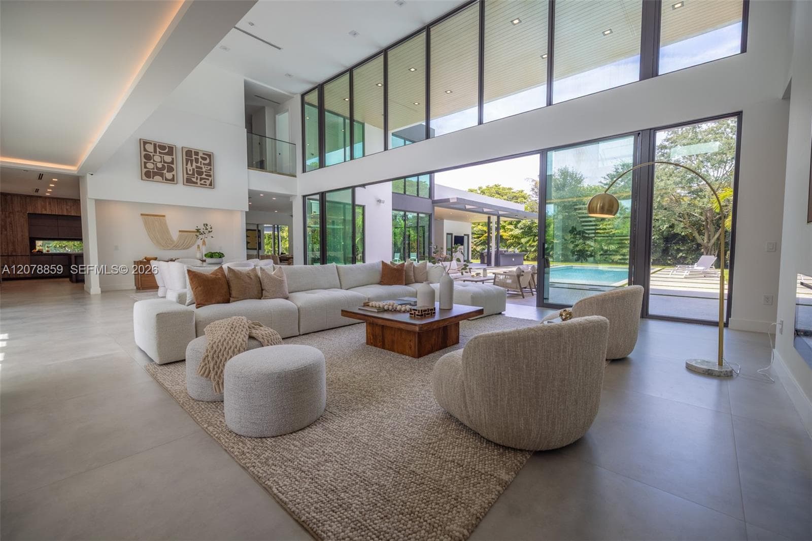 7425 Howard Dr, Pinecrest, FL 33156 — zdjęcie 2