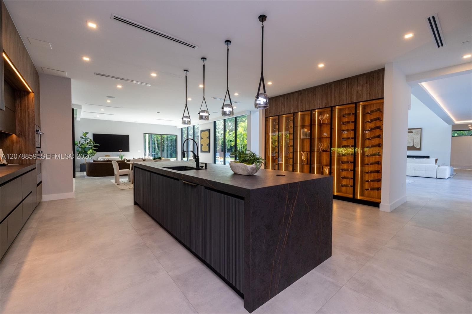 7425 Howard Dr, Pinecrest, FL 33156 — zdjęcie 3