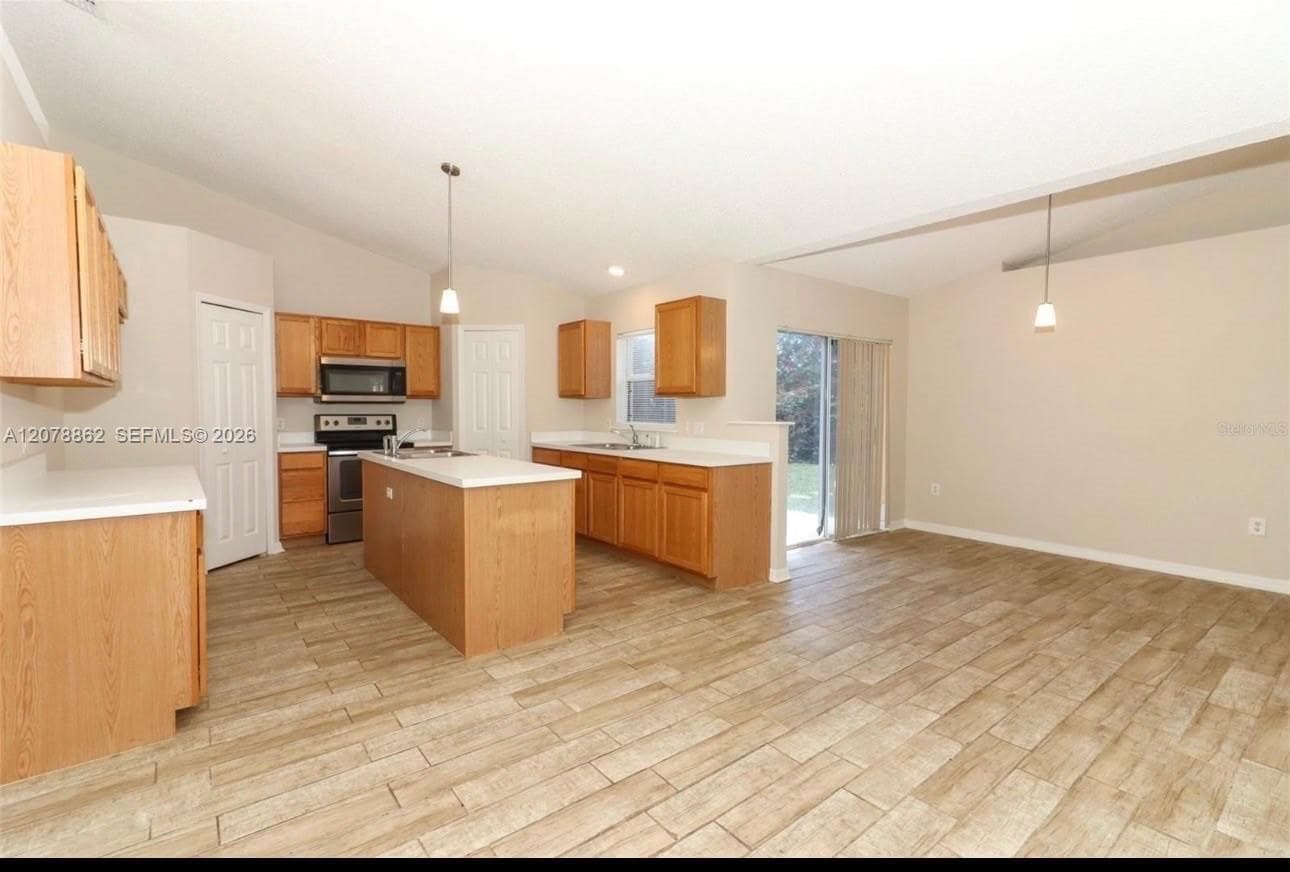 330 KINGFISH DR, Other City - In The State Of Florida, FL 34759 — zdjęcie 5