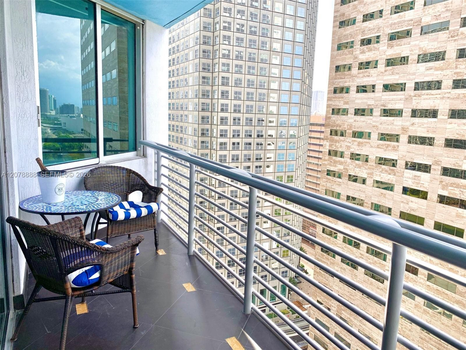 325 S Biscayne Blvd # 2714, Miami, FL 33131 — zdjęcie 5