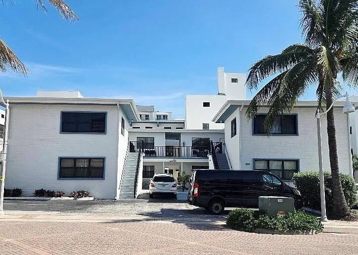 322 HARDING Street # B205, Hollywood, FL 33019 — zdjęcie 3