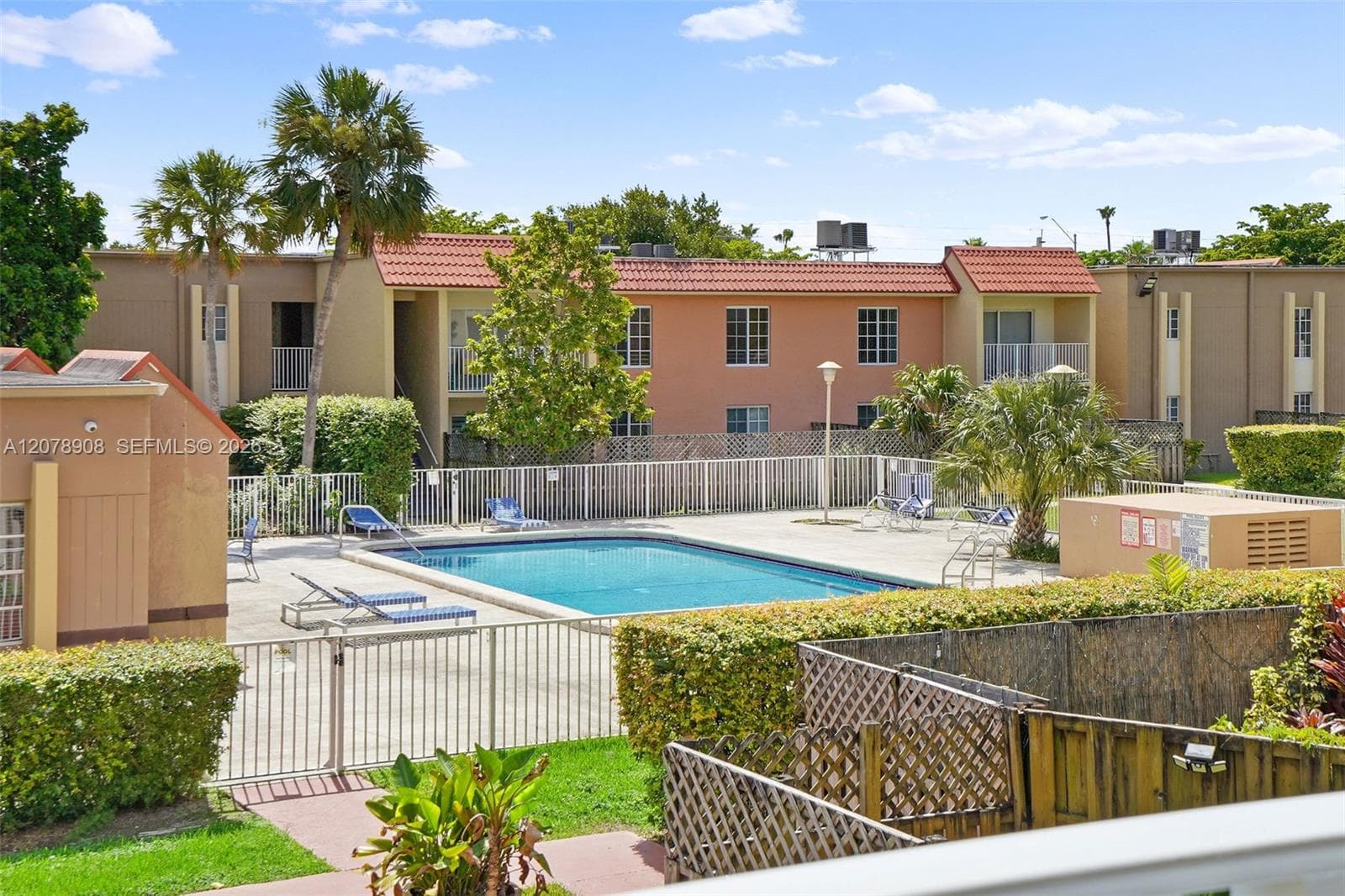 4910 NW 79th Ave # 201, Doral, FL 33166 — zdjęcie 5