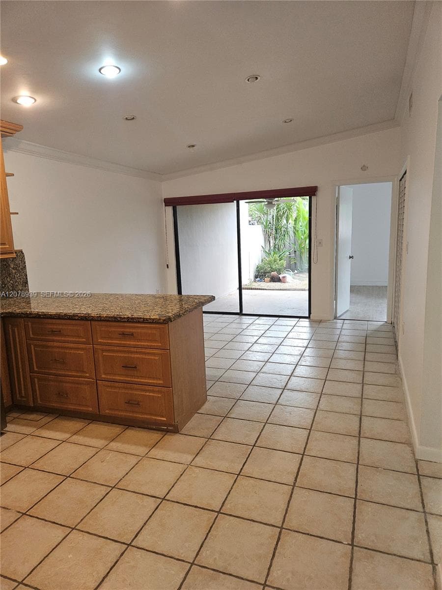 10634 SW 75th Ln, Miami, FL 33173 — zdjęcie 5