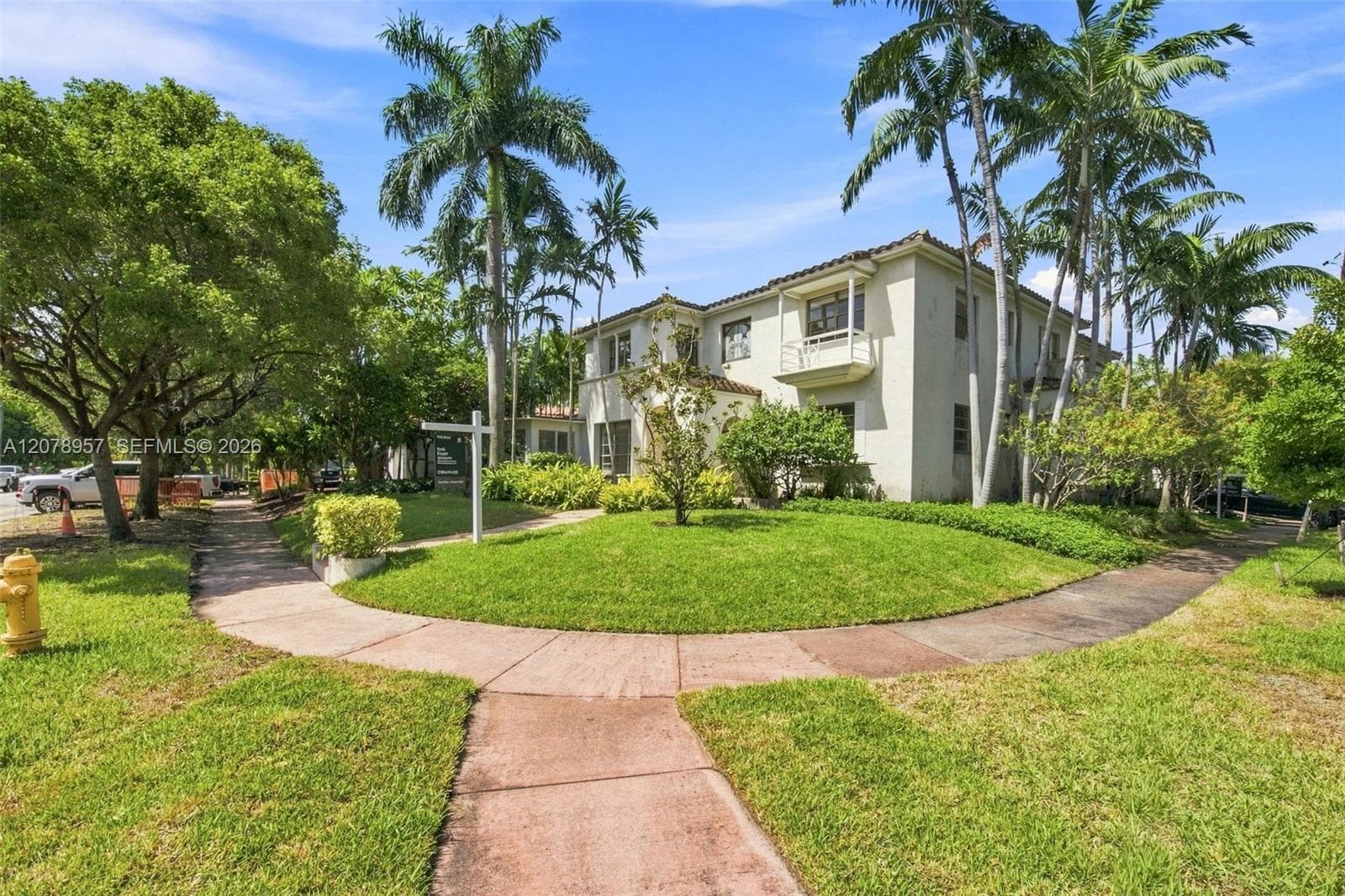 5680 Pine Tree Dr, Miami Beach, FL 33140 — zdjęcie 3