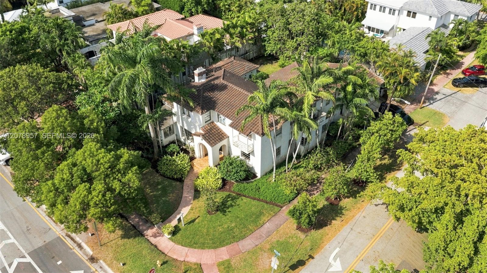 5680 Pine Tree Dr, Miami Beach, FL 33140