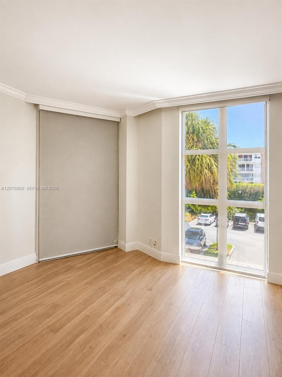 4000 Towerside Ter # 304, Miami, FL 33138 — zdjęcie 5