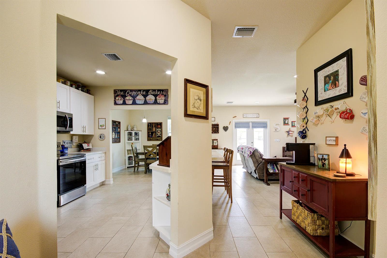 2329 SW Mountwell Street, Port St. Lucie, FL 34984 — zdjęcie 3
