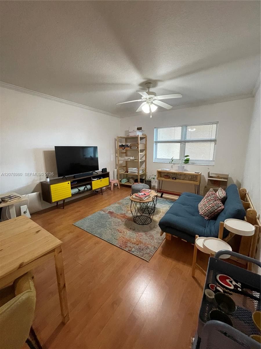 2665 SW 37th Ave # 209, Miami, FL 33133 — zdjęcie 2