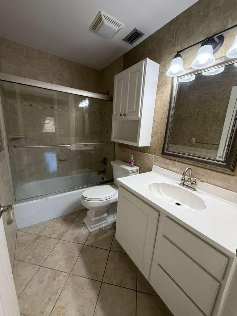 2050 Oleander Boulevard # 2-202, Fort Pierce, FL 34950 — zdjęcie 2