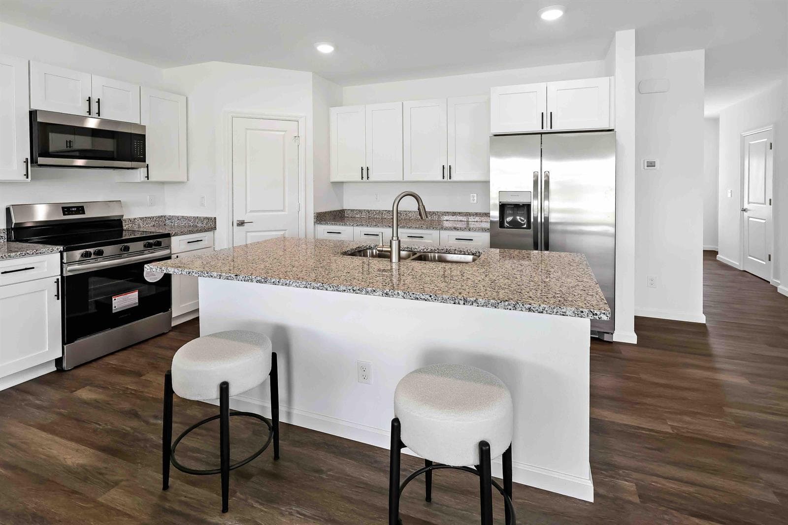 1858 Joyful Circle, Fort Pierce, FL 34947 — zdjęcie 2