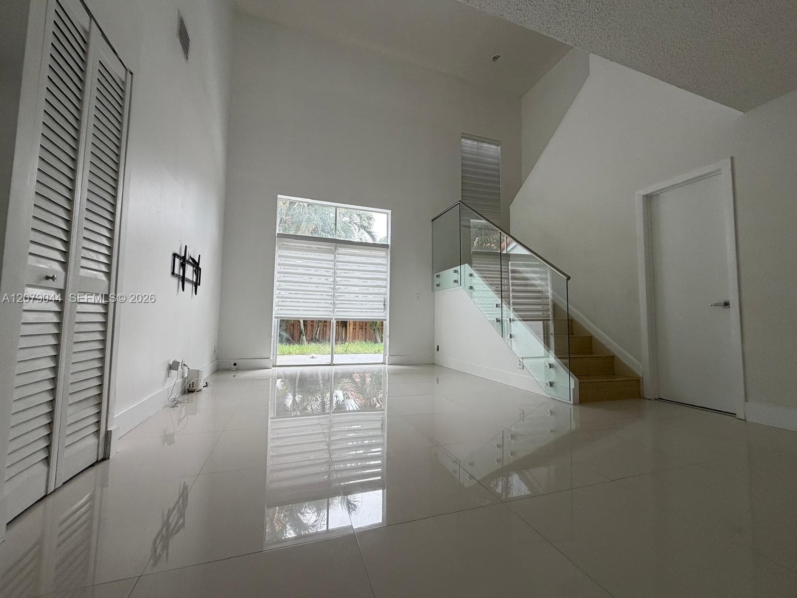 4774 NW 5th Pl, Coconut Creek, FL 33063 — zdjęcie 2