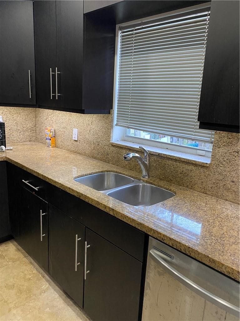 5042 SW 123RD Terrace, Cooper City, FL 33330 — zdjęcie 2