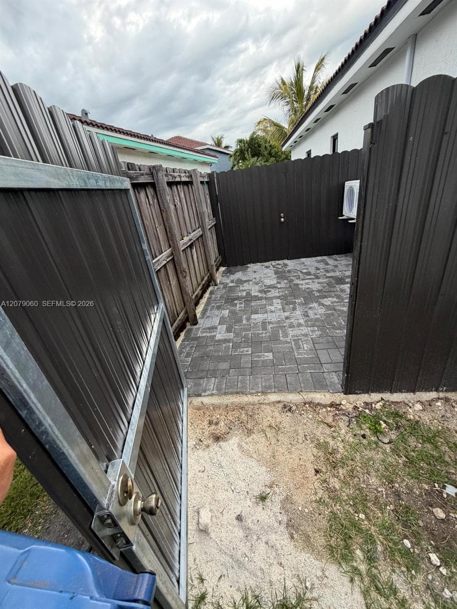 22721 SW 103rd Ct # 1, Cutler Bay, FL 33190 — zdjęcie 2