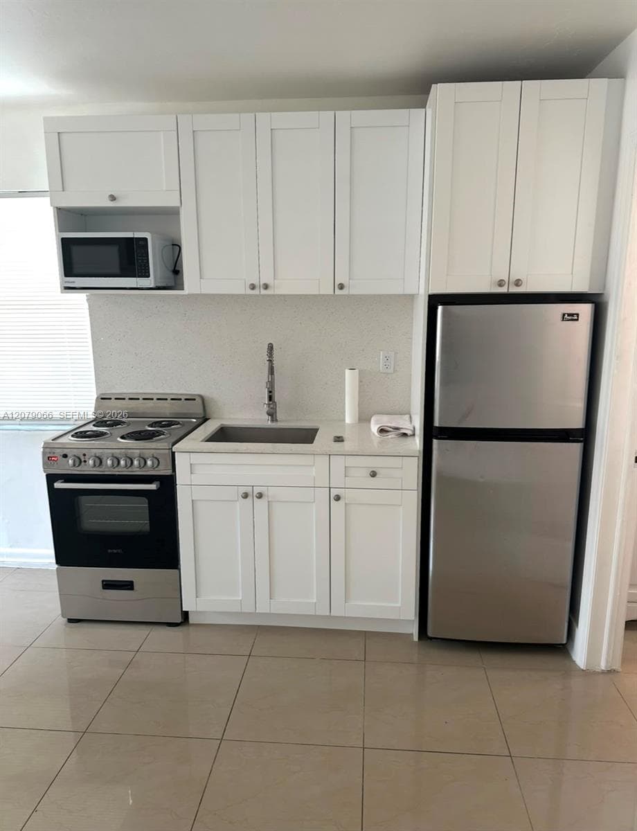 2024 NE 26th St # 3, Wilton Manors, FL 33305 — zdjęcie 5
