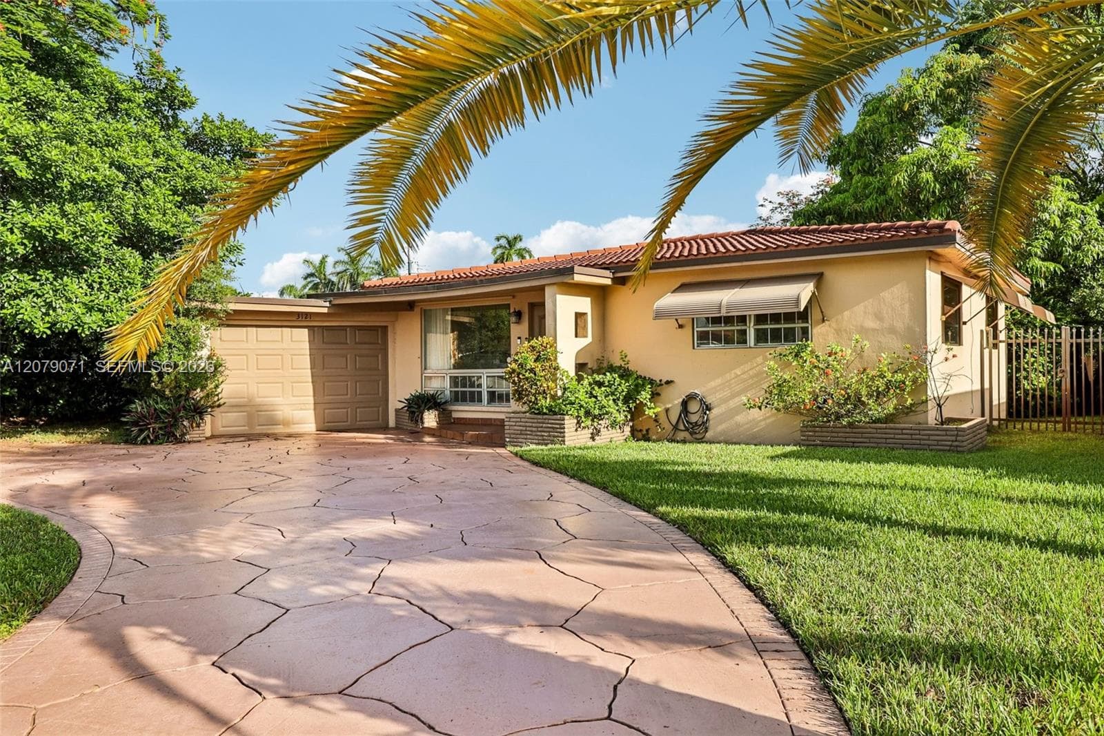 3121 Hollywood Blvd, Hollywood, FL 33021
