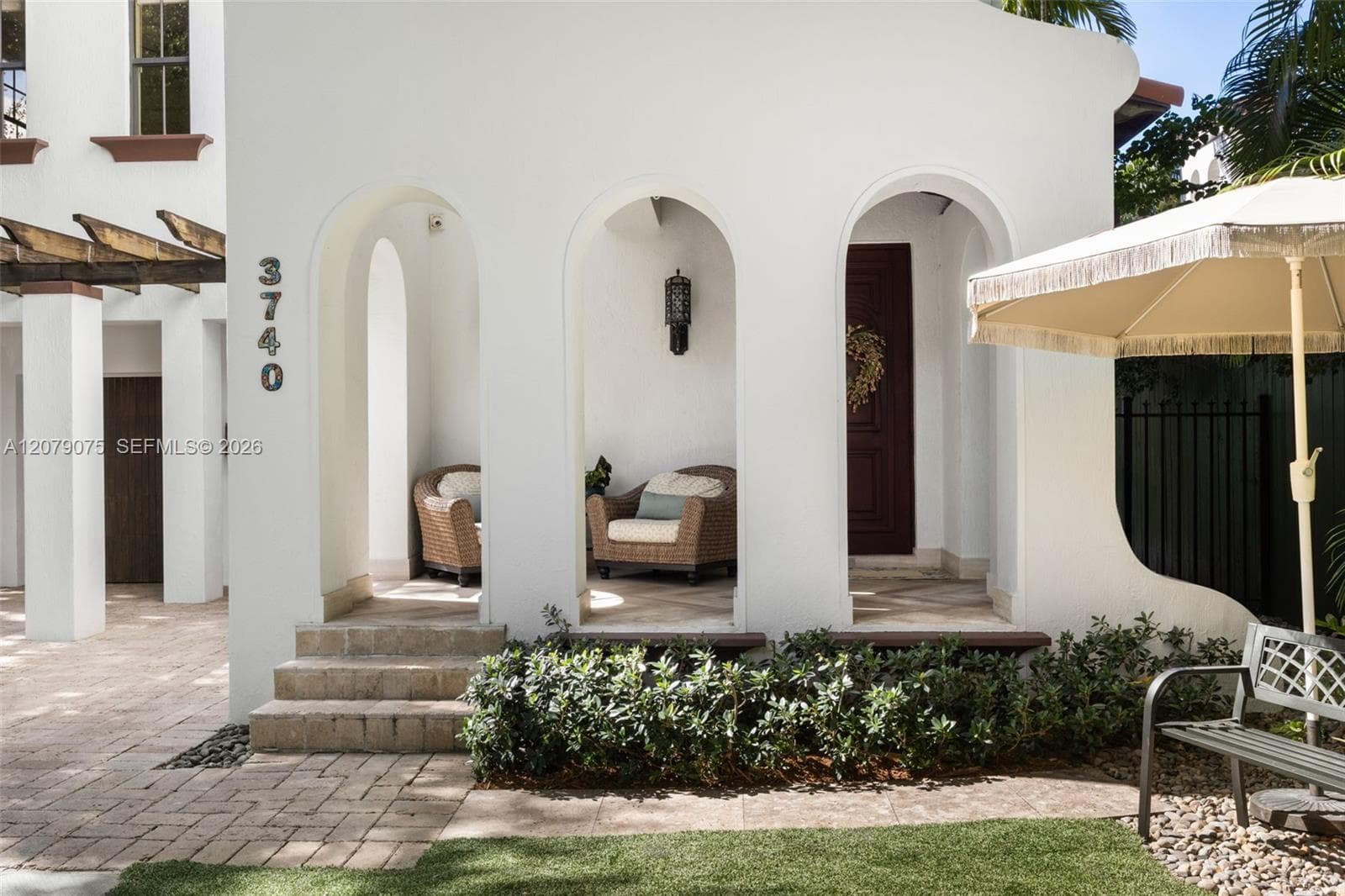 3740 Irvington Ave, Coconut Grove, FL 33133 — zdjęcie 2