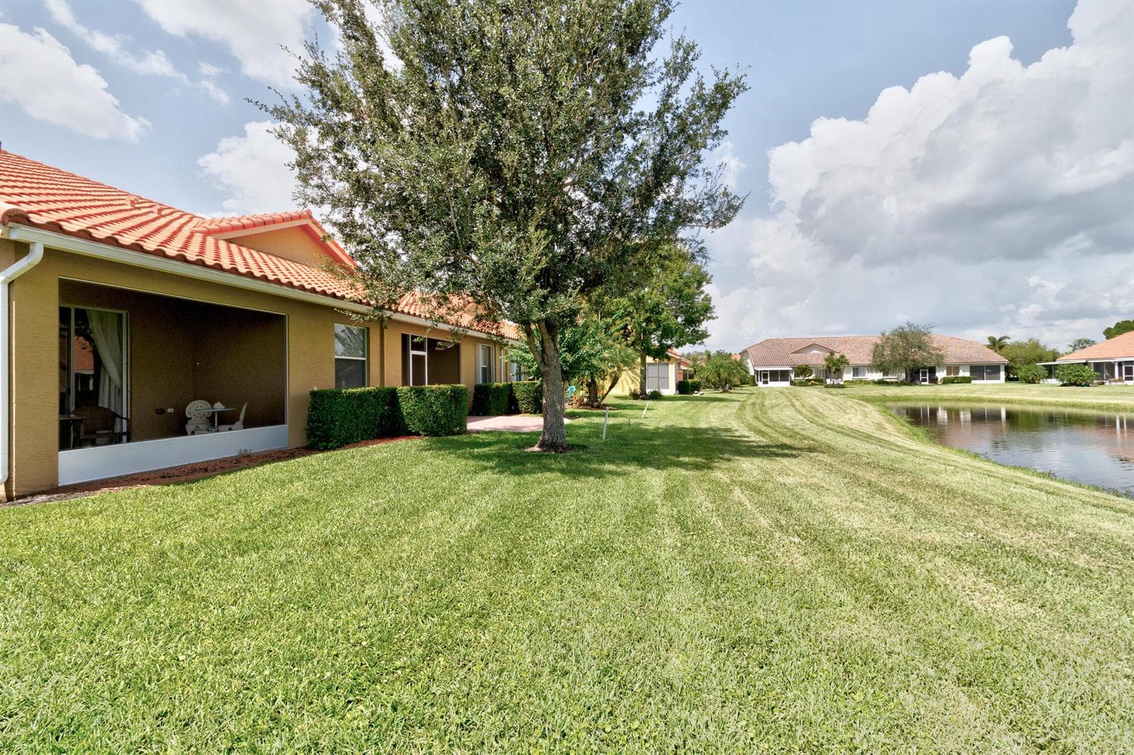 6380 OXFORD Circle # 104D, Vero Beach, FL 32966 — zdjęcie 5