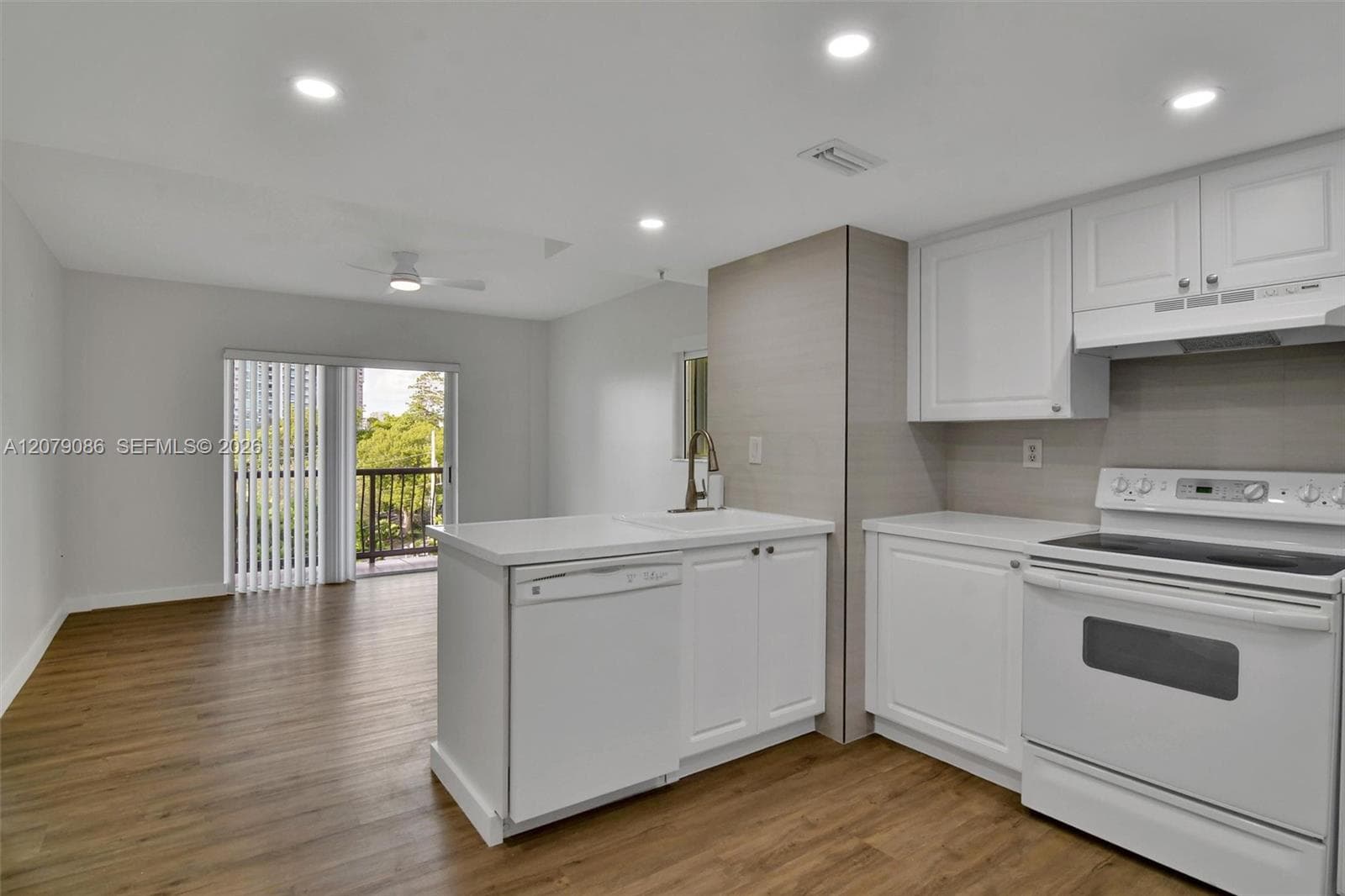 1918 Brickell Ave # 505, Miami, FL 33129 — zdjęcie 3