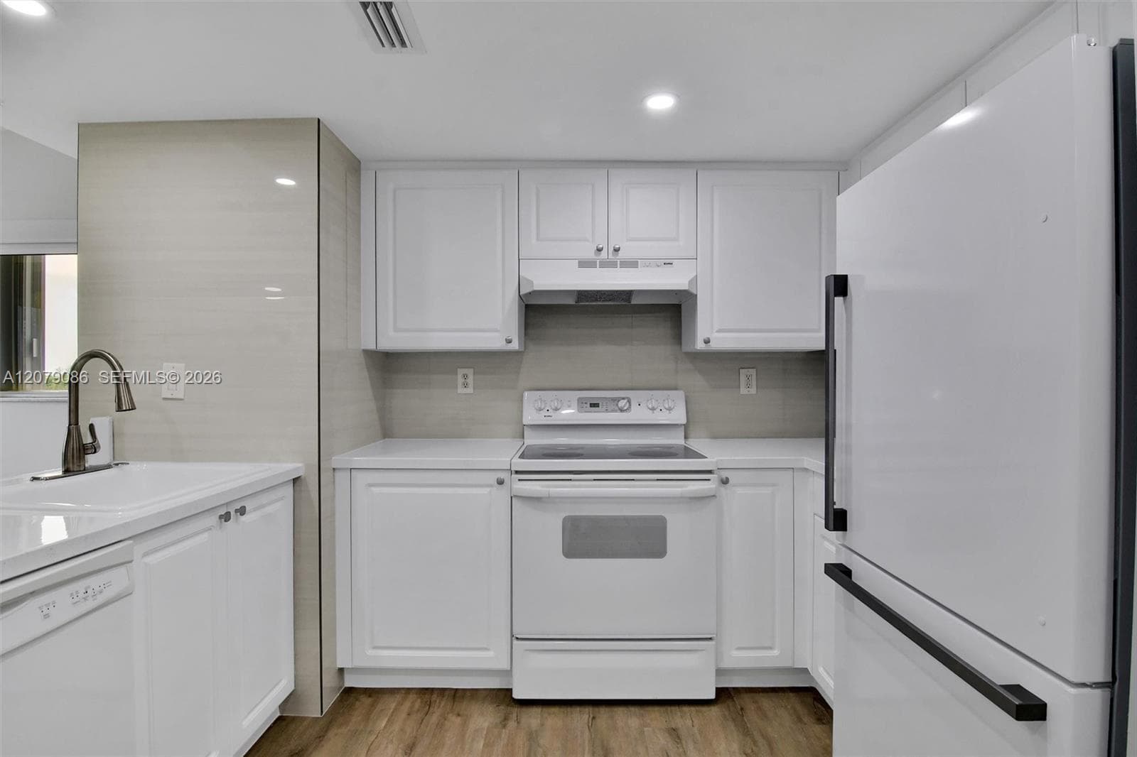 1918 Brickell Ave # 505, Miami, FL 33129 — zdjęcie 4