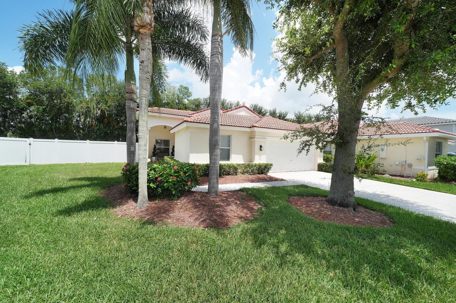 6376 Barton Creek Circle, Lake Worth, FL 33463