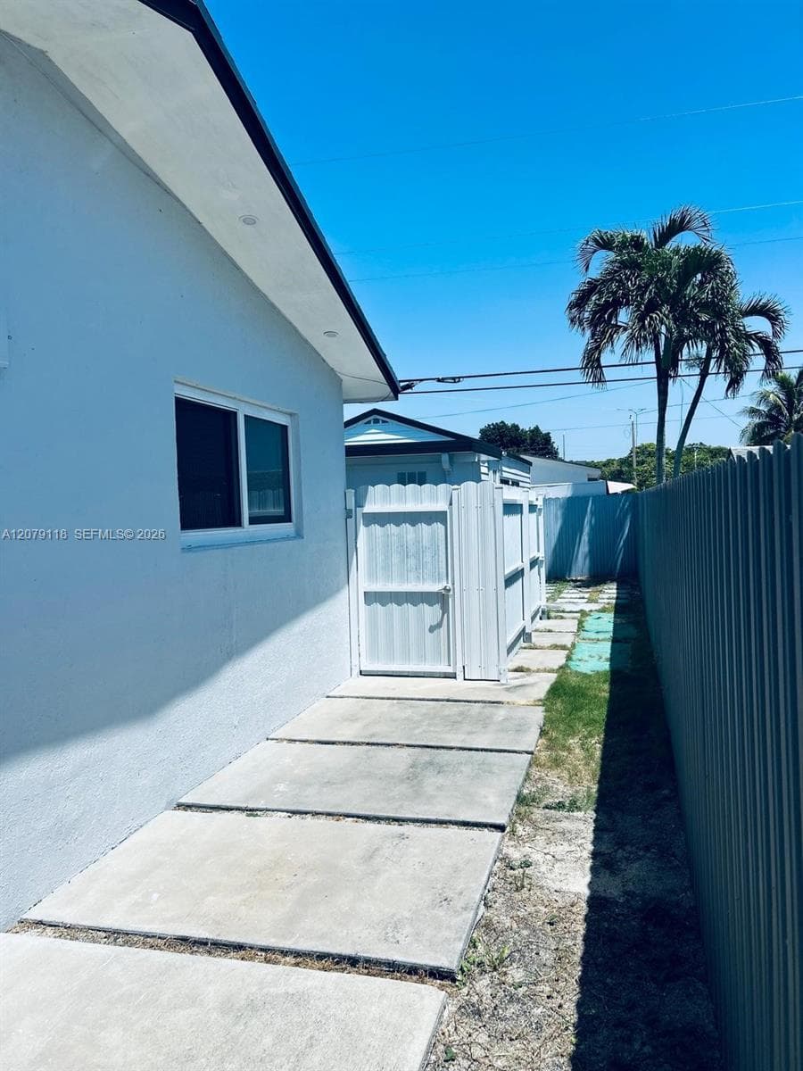 11925 SW 185th Ter, Miami, FL 33177 — zdjęcie 2