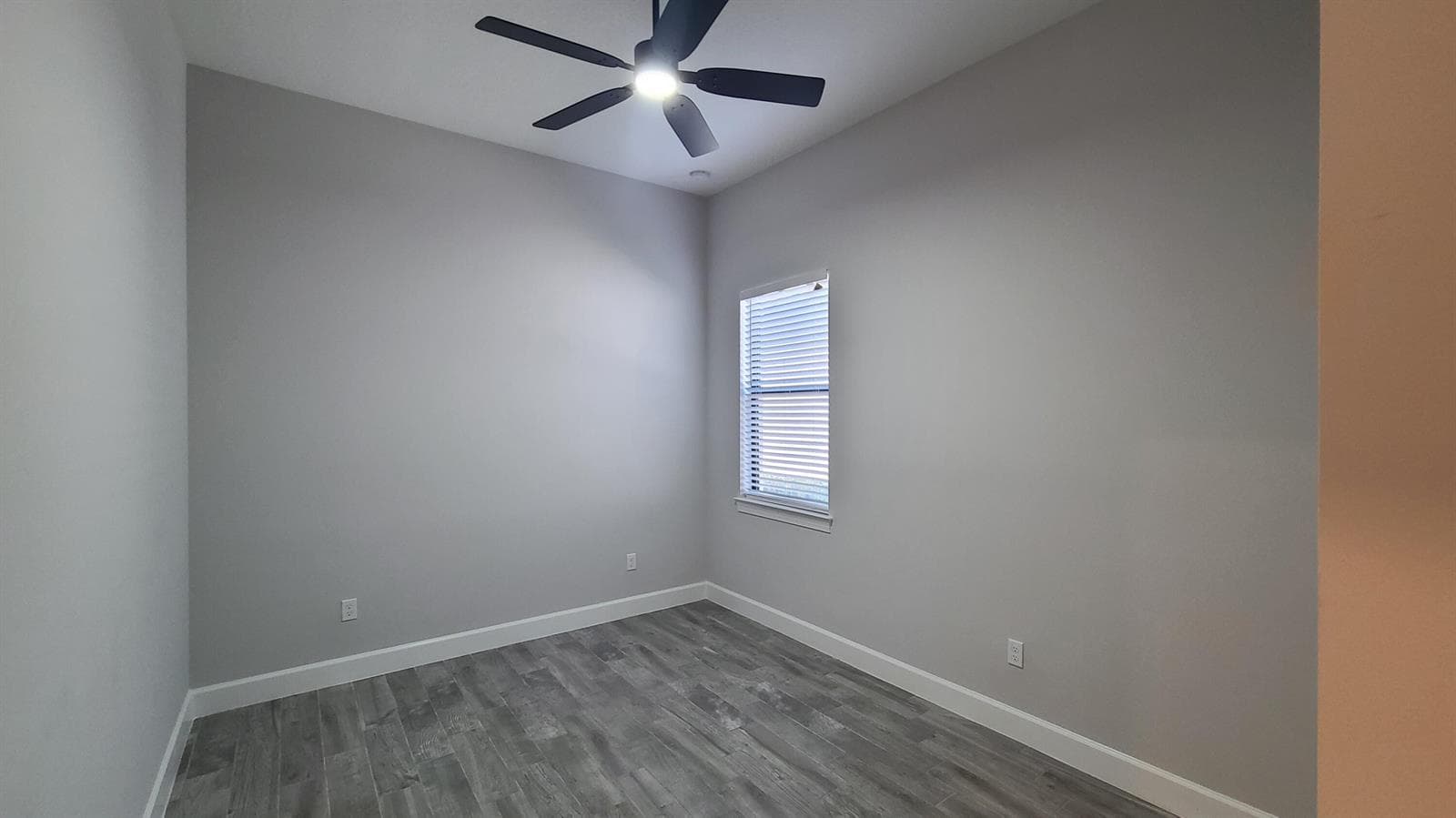 537 SE CRATHES Street, Port St. Lucie, FL 34984 — zdjęcie 4