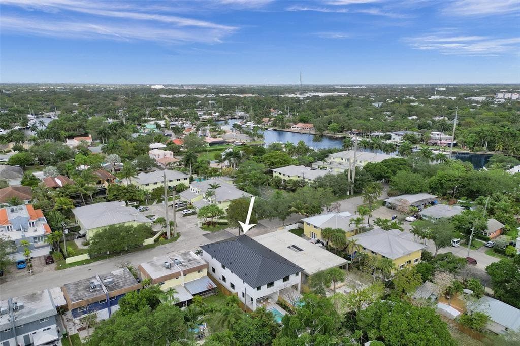 608 SW 7TH Avenue, Fort Lauderdale, FL 33315 — zdjęcie 2