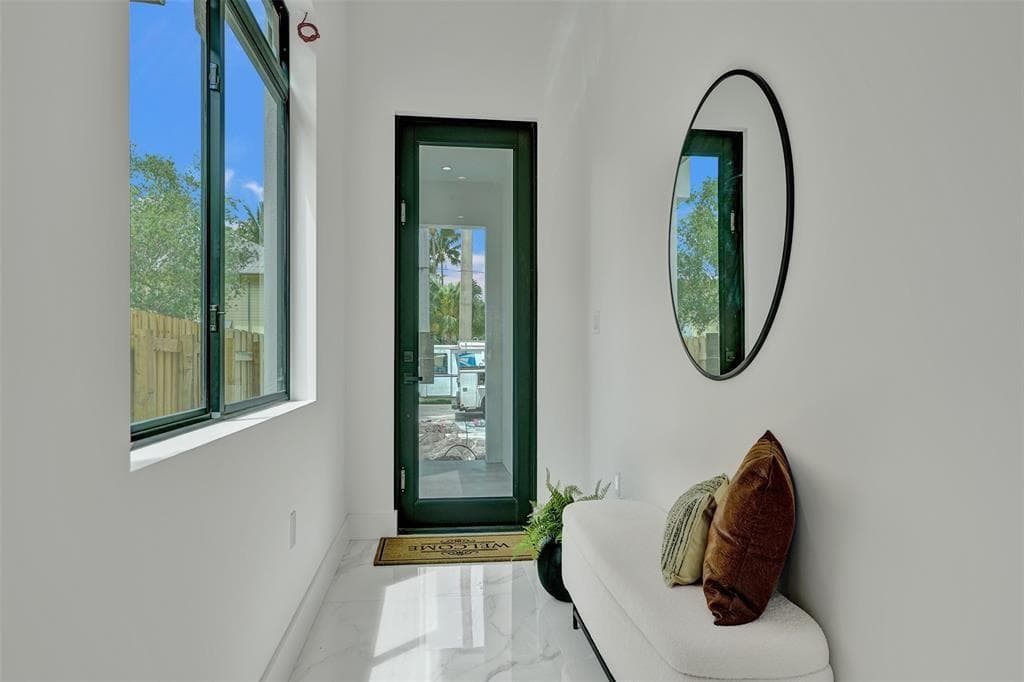 608 SW 7TH Avenue, Fort Lauderdale, FL 33315 — zdjęcie 4
