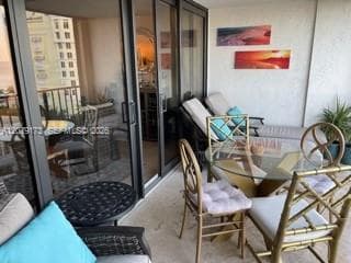 1905 N Ocean Blvd # 8E, Fort Lauderdale, FL 33305 — zdjęcie 2