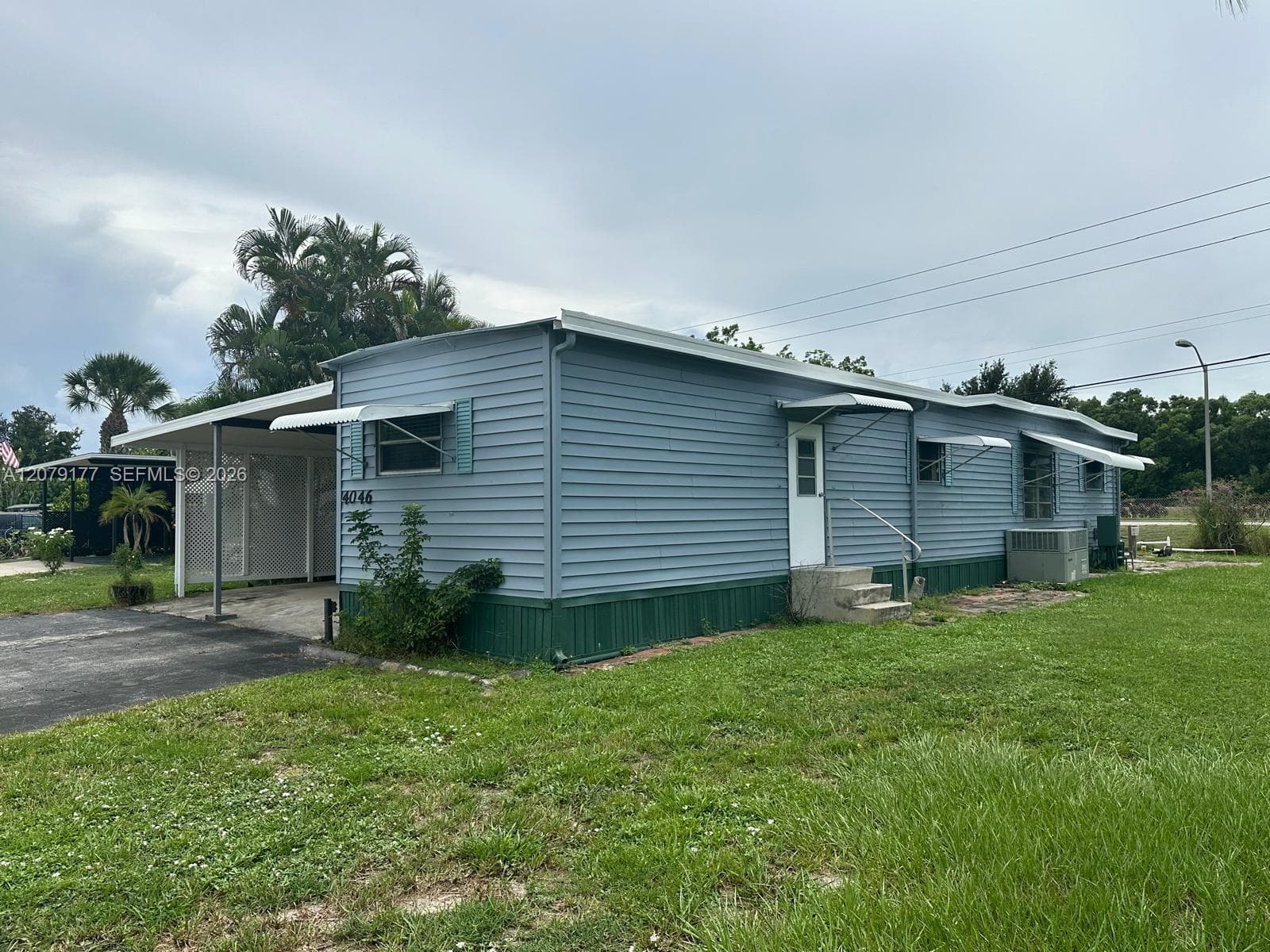 4046 67th Ln, Riviera Beach, FL 33404
