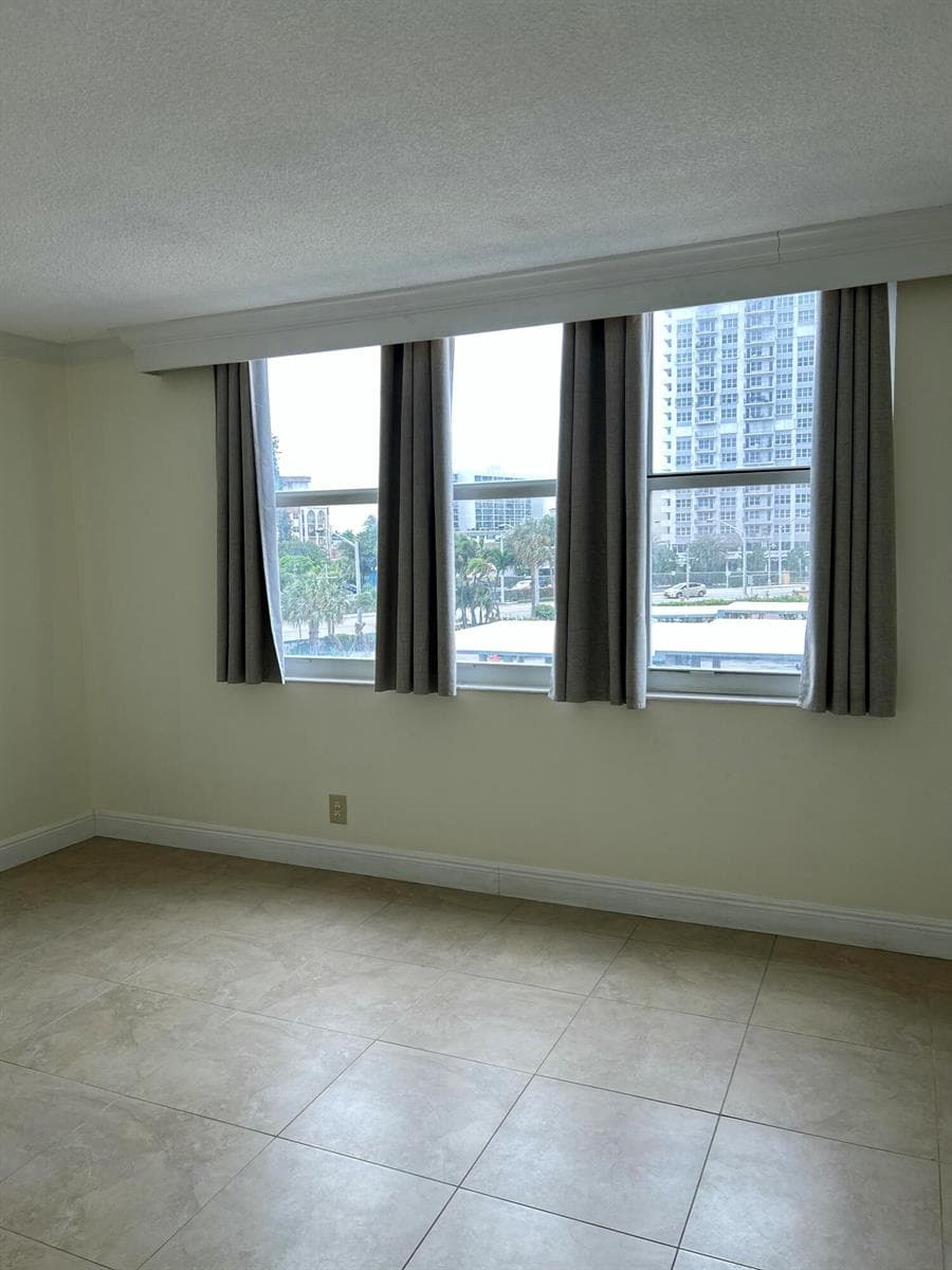 305 N POMPANO BEACH Boulevard # 205, Pompano Beach, FL 33062 — zdjęcie 4