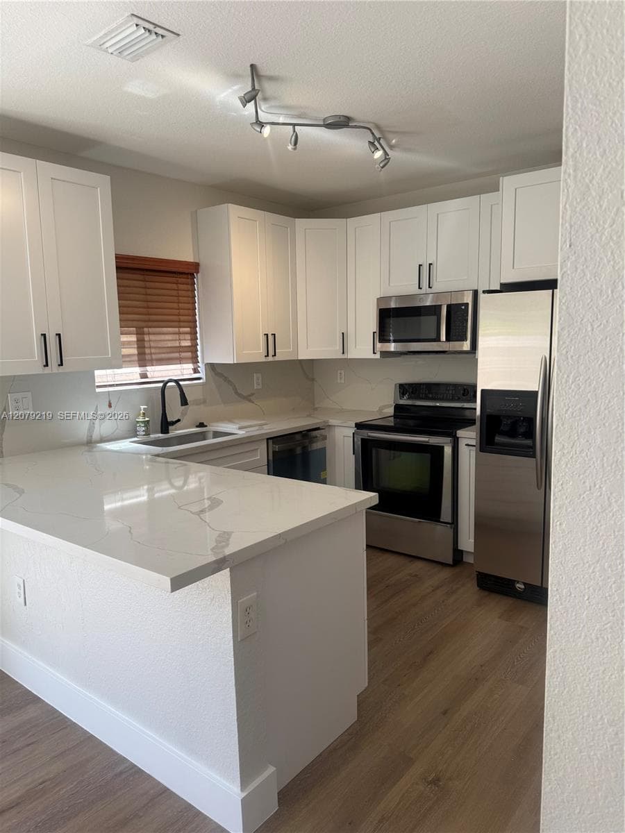 21467 SW 86th Pl, Cutler Bay, FL 33189 — zdjęcie 2