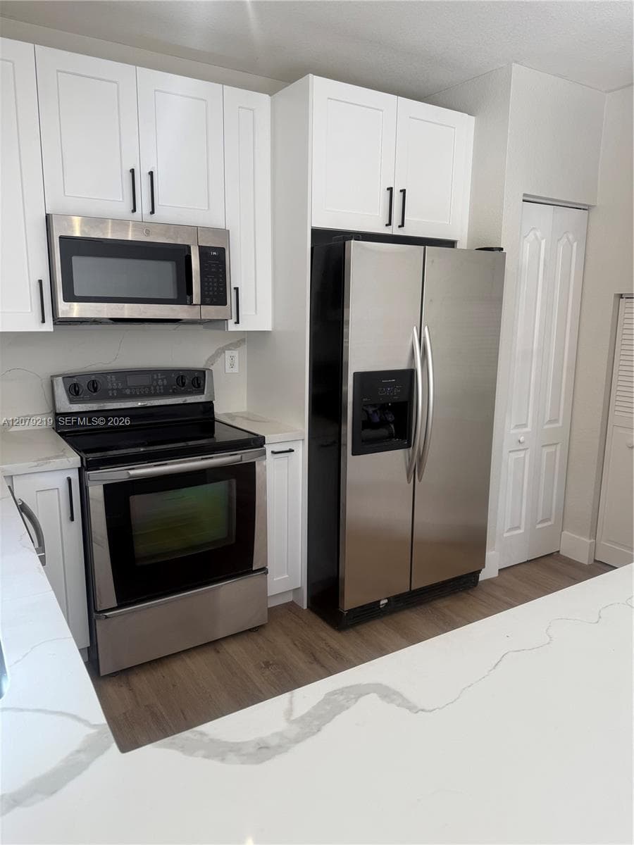21467 SW 86th Pl, Cutler Bay, FL 33189 — zdjęcie 3