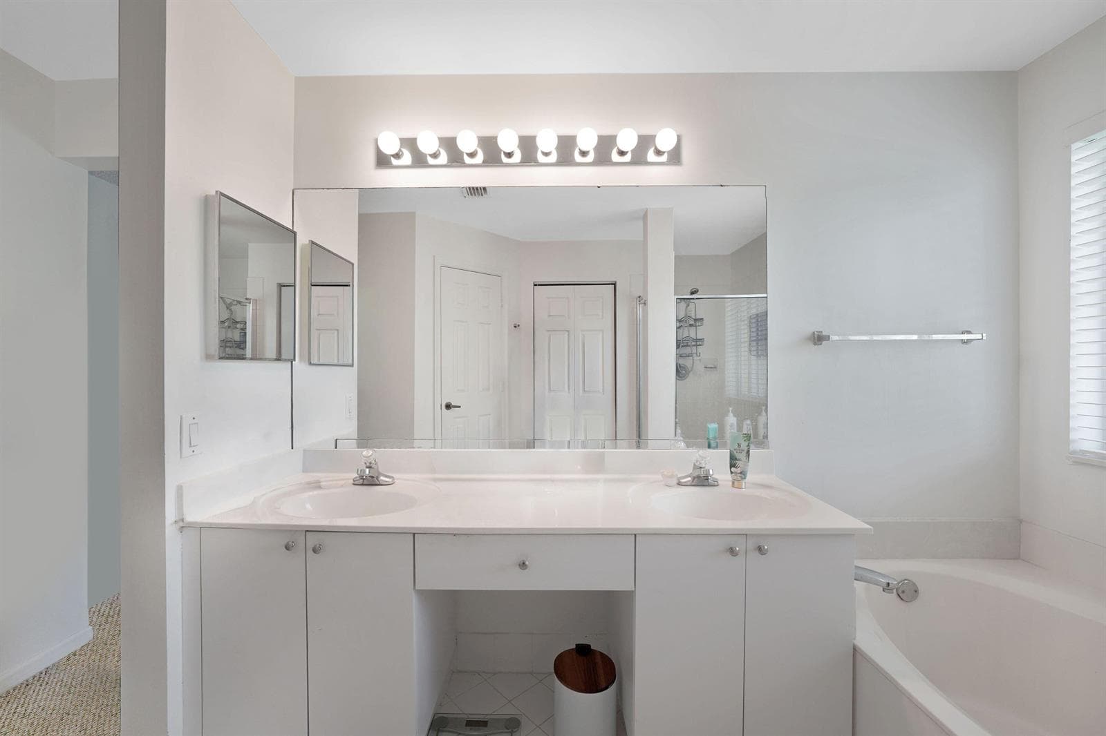 1457 BANYAN Way, Weston, FL 33327 — zdjęcie 3