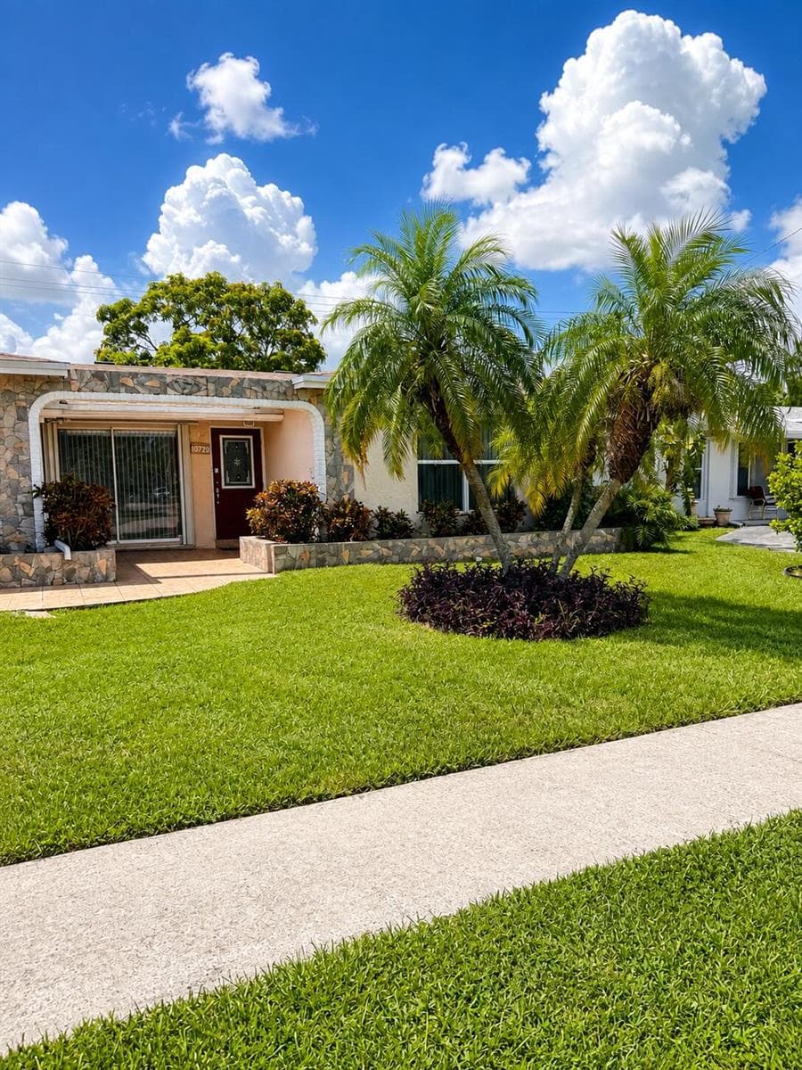 10720 NW 26TH Place, Sunrise, FL 33322 — zdjęcie 3