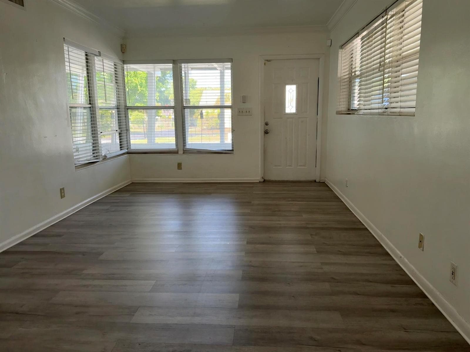 108 SE 10th Avenue # Front, Pompano Beach, FL 33060 — zdjęcie 3