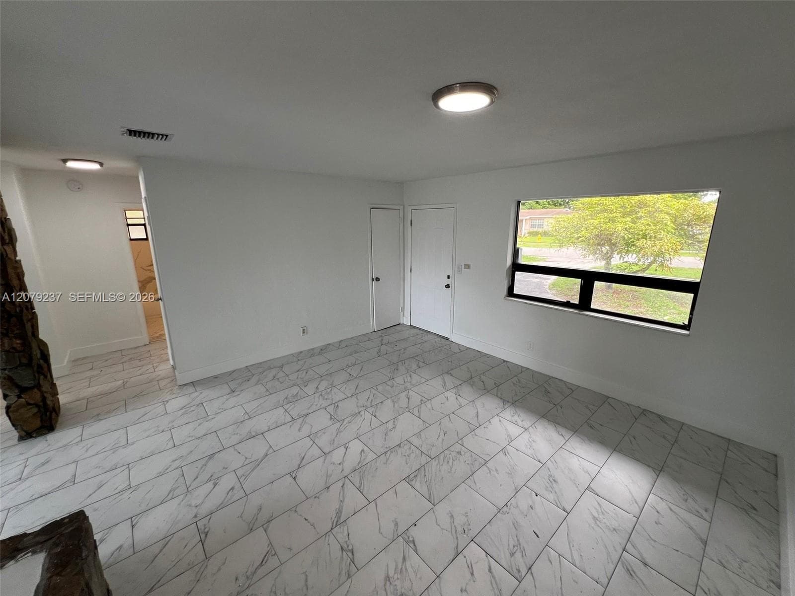 4421 NW 33rd St, Lauderdale Lakes, FL 33319 — zdjęcie 5