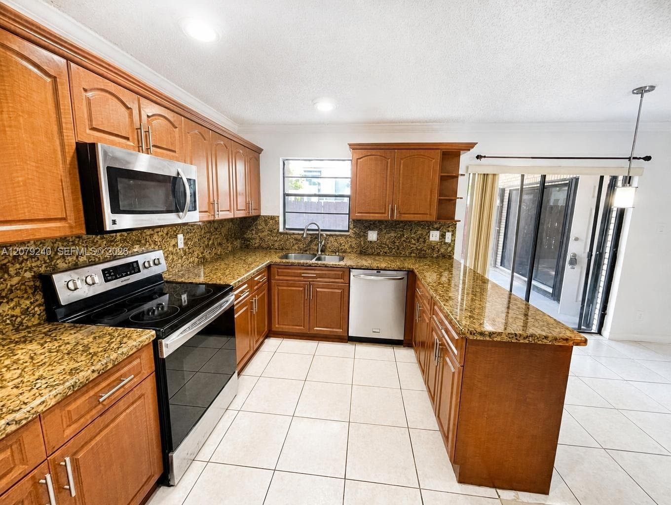 8215 SW 23rd Ct # 17D, North Lauderdale, FL 33068 — zdjęcie 3