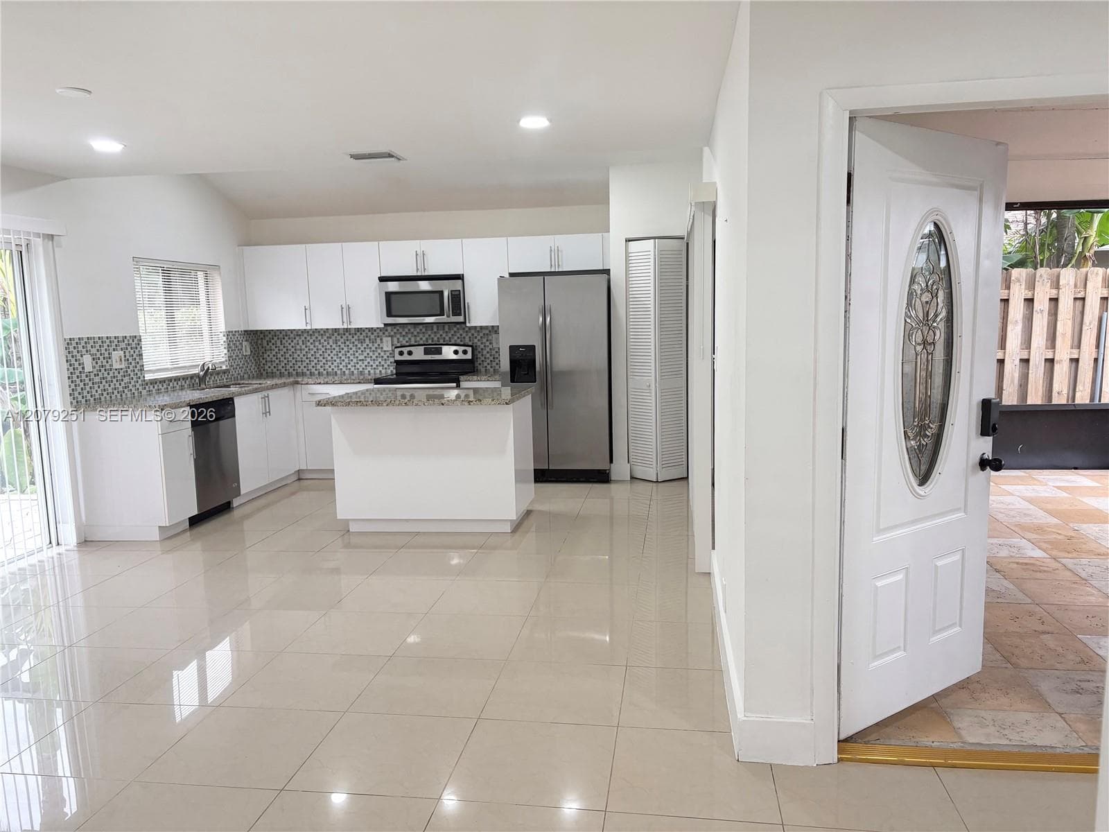 720 NW 132nd Ter, Plantation, FL 33325 — zdjęcie 3