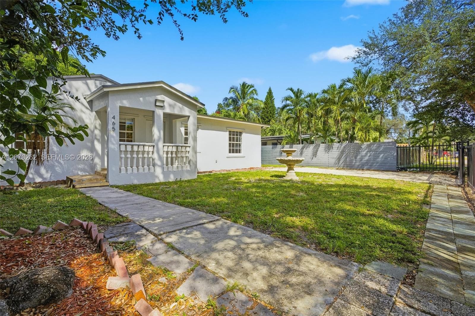 465 NE 165th St, Miami, FL 33162 — zdjęcie 2