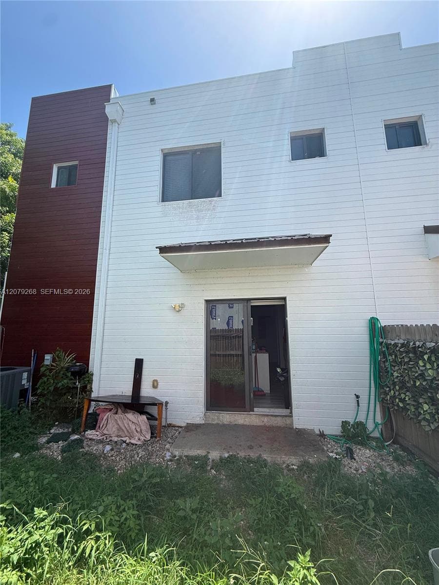 916 NW 8th St # 6, Florida City, FL 33034 — zdjęcie 2