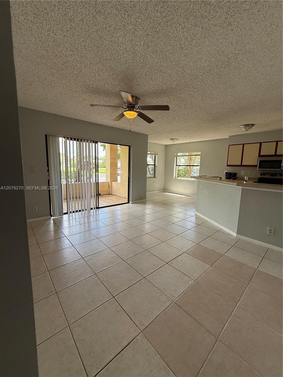 9999 Summerbreeze Dr # 119, Sunrise, FL 33322 — zdjęcie 5