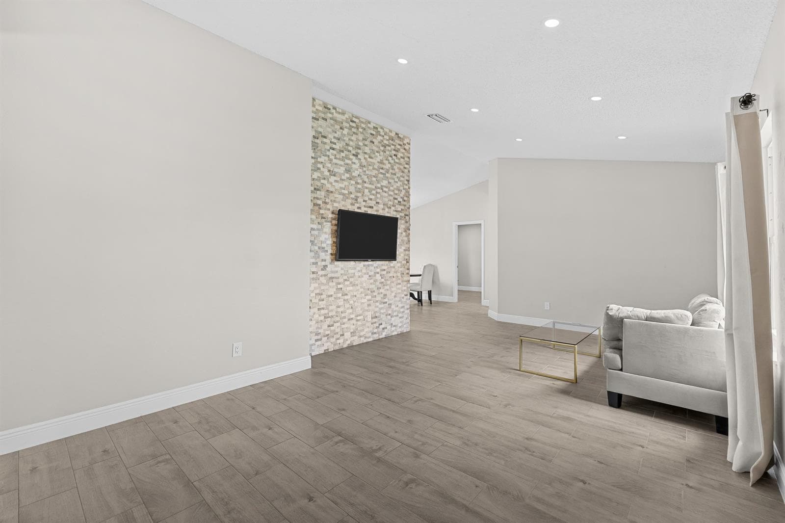 265 SW DALTON Circle, Port St. Lucie, FL 34953 — zdjęcie 4