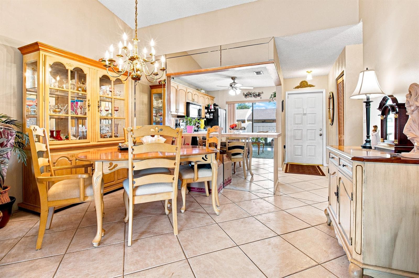 611 Banks Road, Margate, FL 33063 — zdjęcie 5