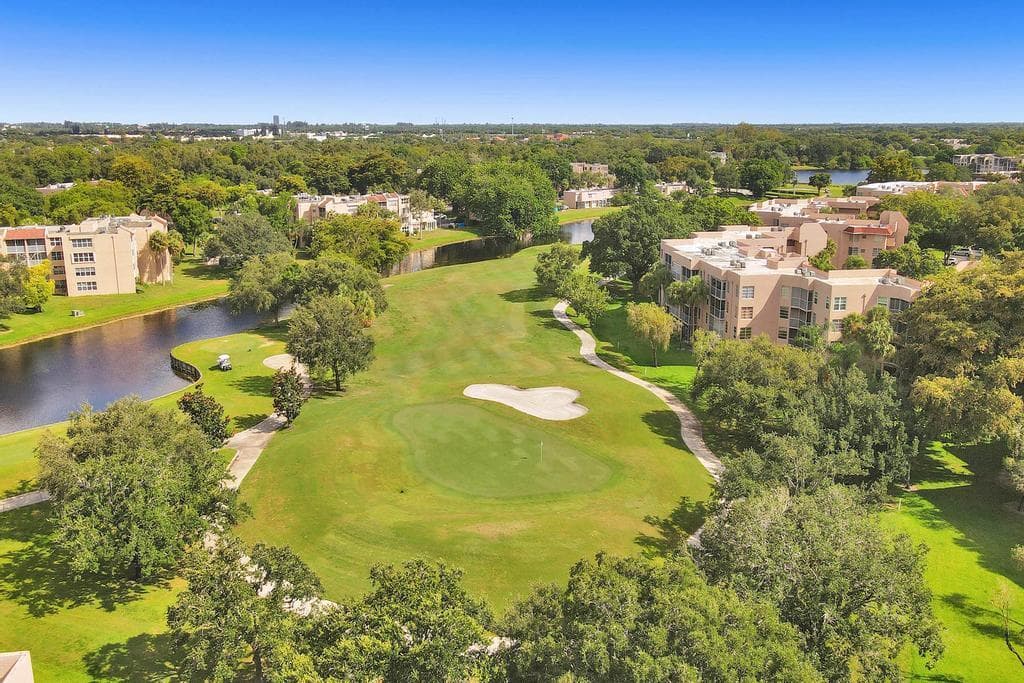 1811 SABAL PALM Drive # 203, Davie, FL 33324
