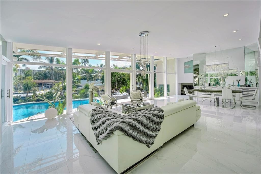 28 PELICAN Drive, Fort Lauderdale, FL 33301 — zdjęcie 2