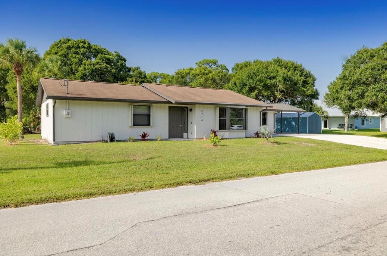 2714 Rhode Island Avenue, Fort Pierce, FL 34947 — zdjęcie 3