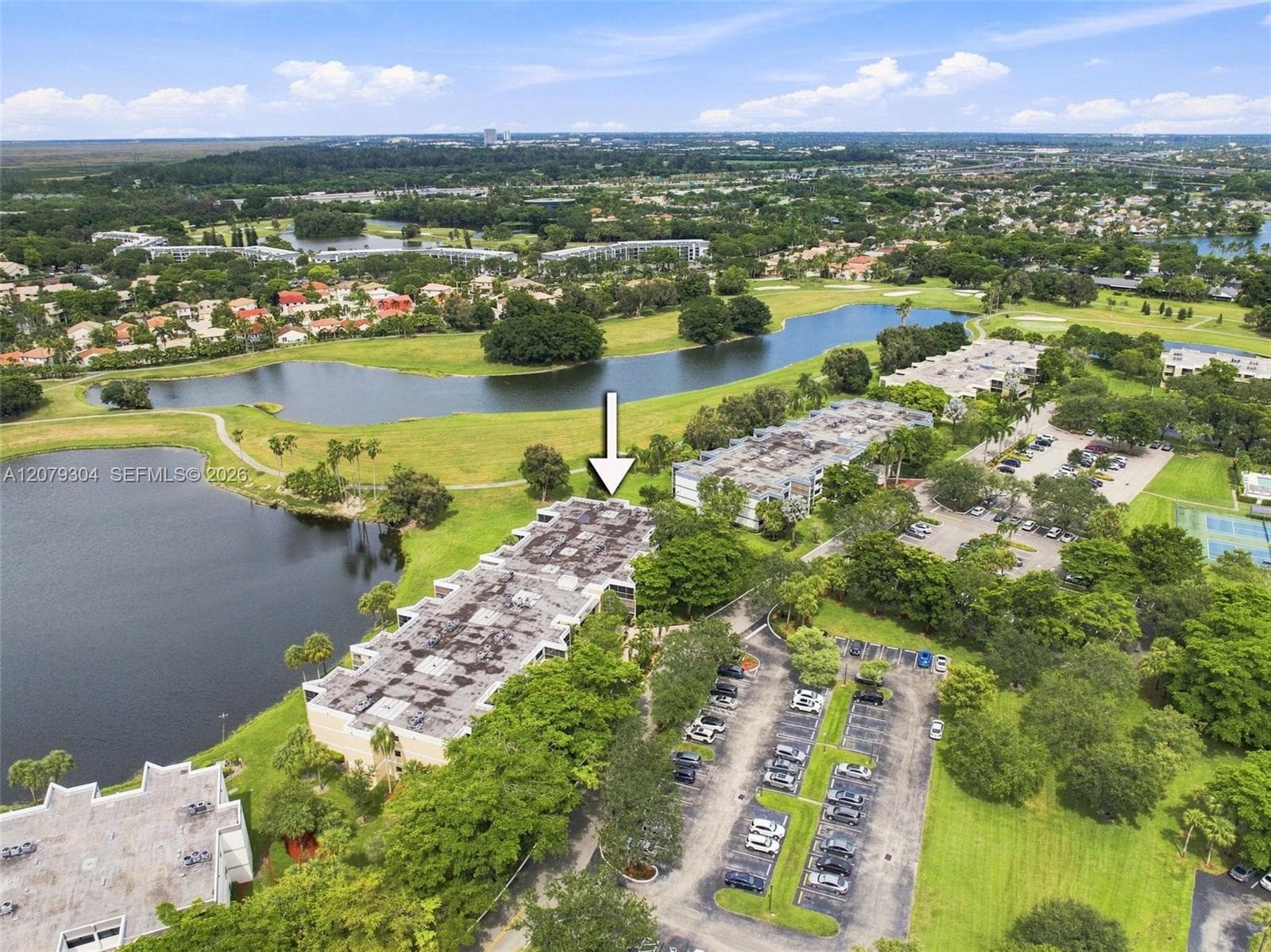 16325 Golf Club Rd # 104, Weston, FL 33326