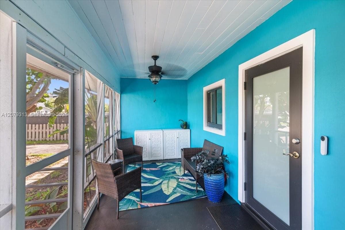 2434 Lincoln St, Hollywood, FL 33020 — zdjęcie 3