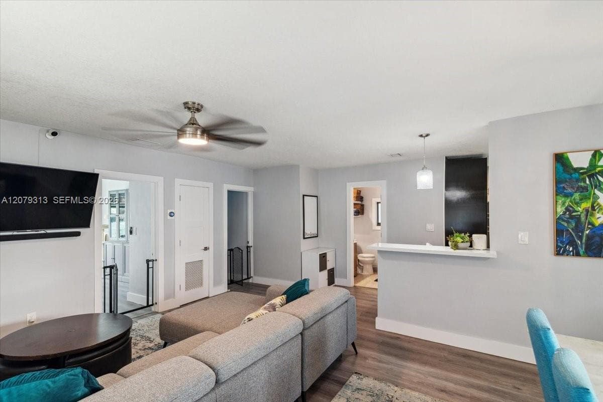 2434 Lincoln St, Hollywood, FL 33020 — zdjęcie 4